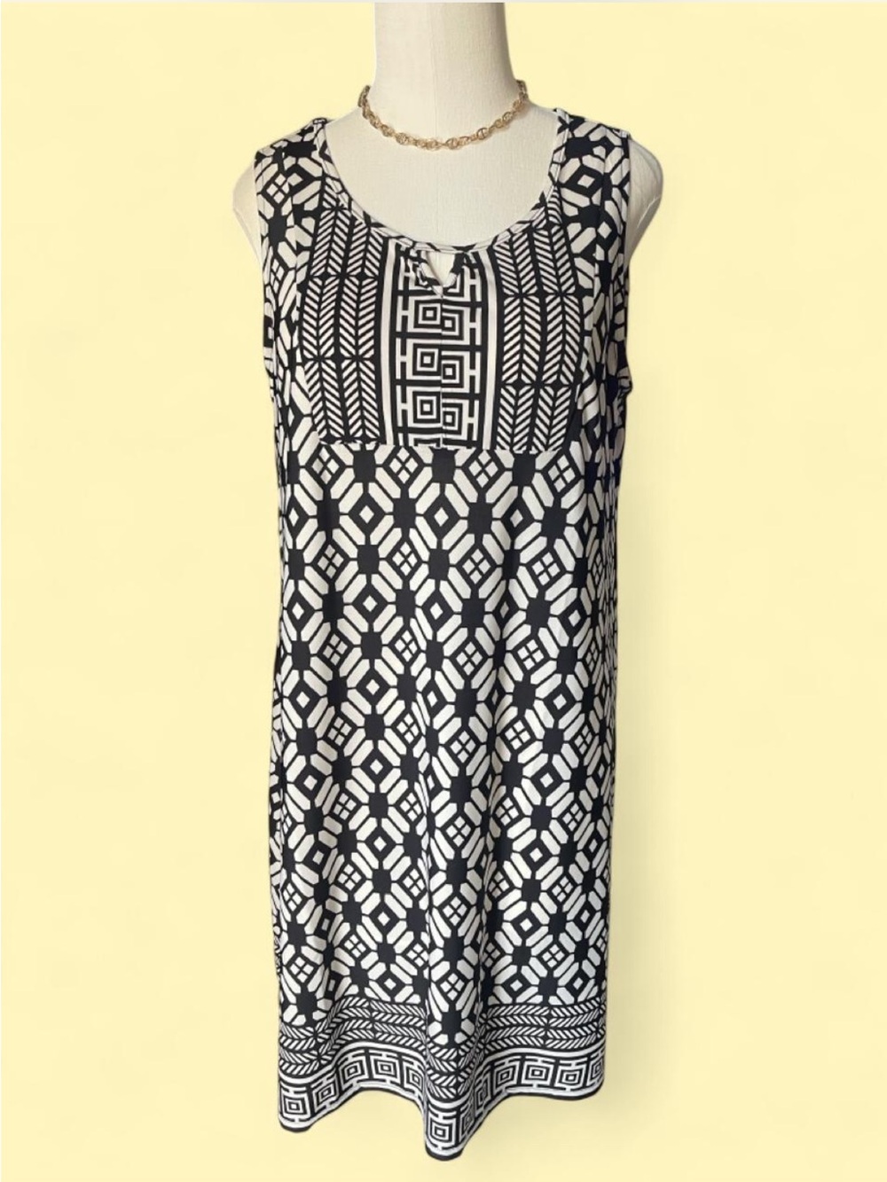 Black & White Geometric Midi Dress